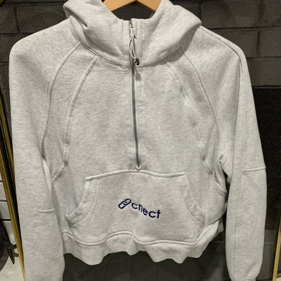 Lululemon Sweater - Picture 1 of 3